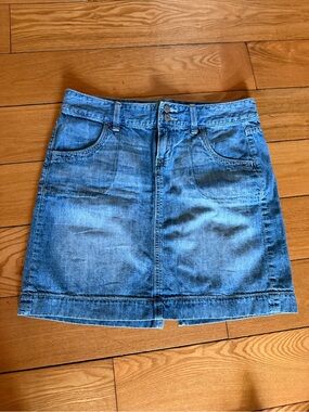 Old Navy Denim Mini Skirt Y2K Jean Skirt Cotton | Size 2